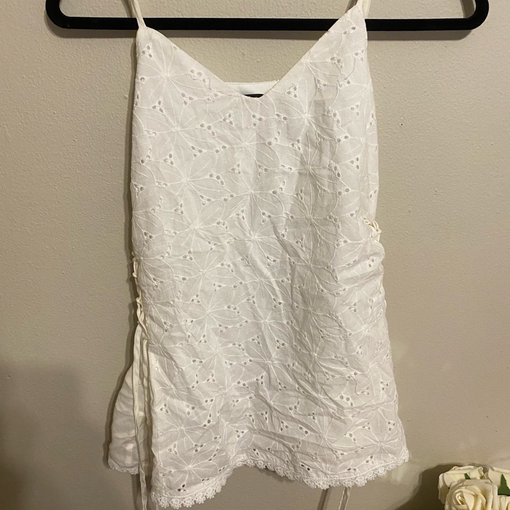 White Lacey floral tank